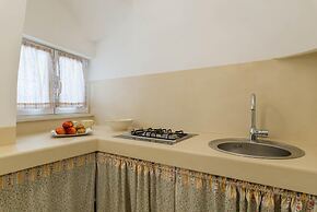 Villa d Itria Trullo Pool by Wonderful Italy