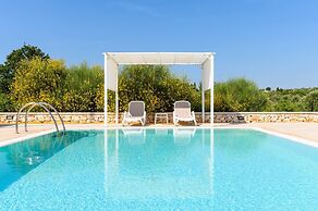 Villa d Itria Trullo Pool by Wonderful Italy