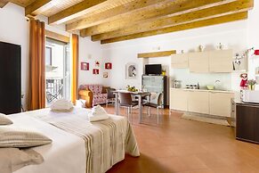 Salomone Apartment 3