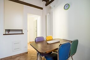 Cozy Central Apartment by Wonderful Italy