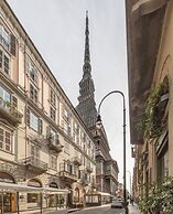 A Due Passi Dalla Mole by Wonderful Italy
