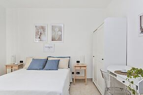 Shelley Apartments - Sky by Wonderful Italy