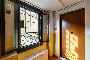 Studio Malcontenti con Terrazzo by Wonderful Italy