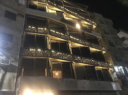 royal hotel