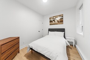 Stonewall Suites