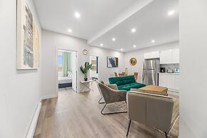 Stonewall Suites