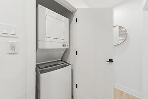 Stonewall Suites