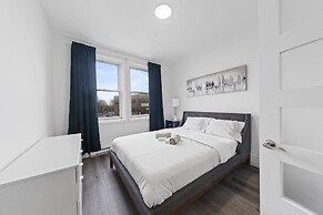 Stonewall Suites