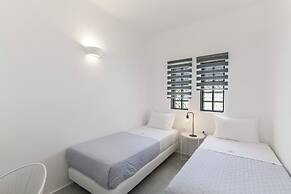 Alexander Suites