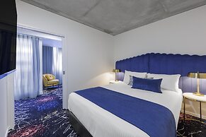 Oaks Melbourne St Kilda Road Hotel