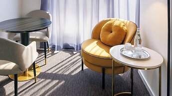 Oaks Melbourne St Kilda Road Hotel