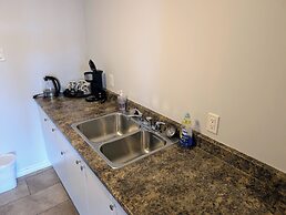 Gordie's Inn & Suites