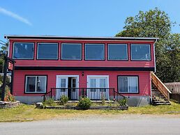 Gordie's Inn & Suites