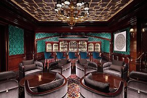 The Londoner Hotel