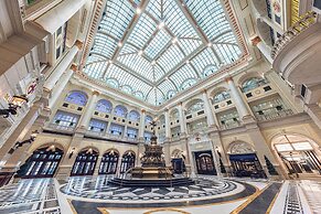 The Londoner Hotel