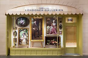 The Londoner Hotel