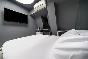 Shinchon Wol Hotel