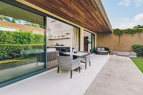 Allure Resort