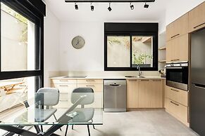 Ecletic by TLV2RENT