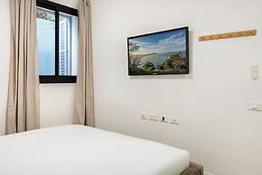 Ecletic by TLV2RENT