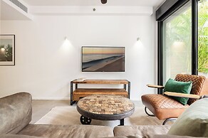 Ecletic by TLV2RENT
