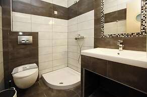 MIRONI & VICTORIA HOTELS