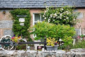 Loch Ness Gate House