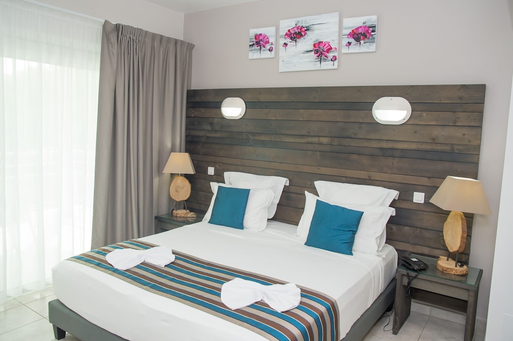 HOTEL BOIS JOLI