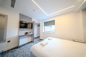 Ilford Grand Hotel