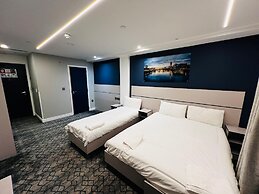 Ilford Grand Hotel