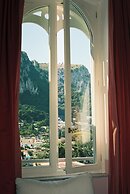 Il Capri Hotel