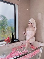 Trang An Resort