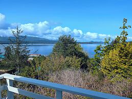Cliff Haven on the Bay