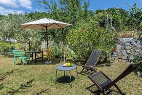 Il Laghello Wood House