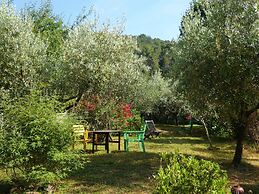 Il Laghello Wood House