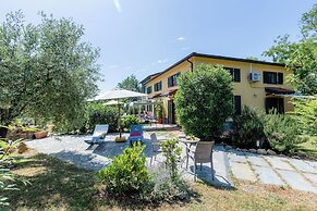 Il Laghello Wood House