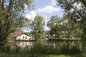Hôtel la Source Bleue
