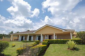 Lake Elementaita Mountain Lodge