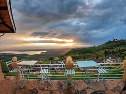 Lake Elementaita Mountain Lodge