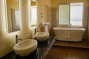 Lake Elementaita Mountain Lodge
