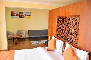 Lake Elementaita Mountain Lodge