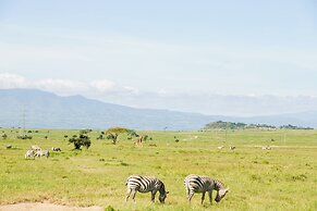 Lake Elementaita Mountain Lodge