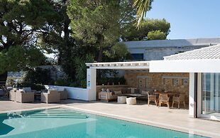 Luxury Villas Skiathos