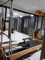 Eluxio Suite Hotel