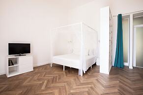 Lux Aurea