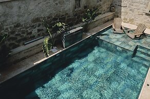 Suare Alaçatı