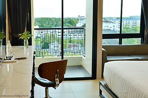 NORN Rimklong Bangkok Hotel
