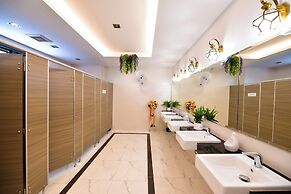NORN Rimklong Bangkok Hotel