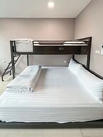NORN Rimklong Bangkok Hotel