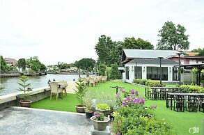 NORN Rimklong Bangkok Hotel